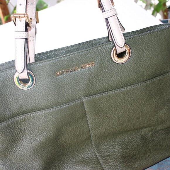 Michael Kors Olive Green Leather-like Shoulder Purse B-206 - Picture 10 of 13